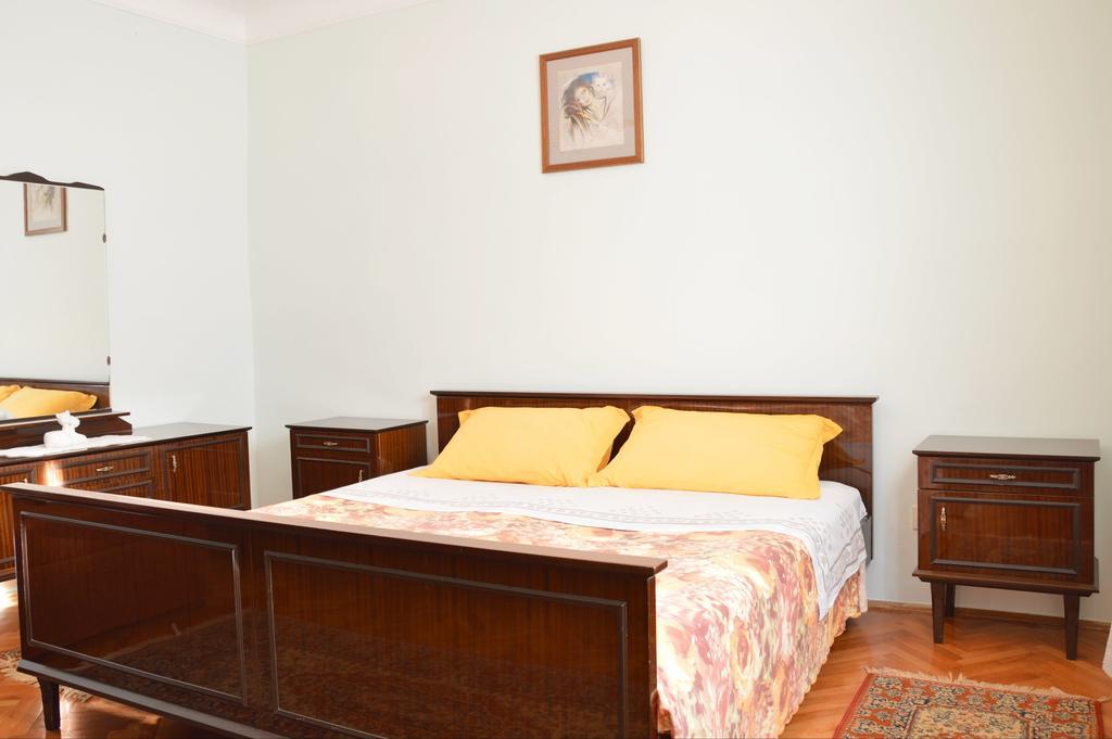 Giardino Apartment Умаг Екстериор снимка